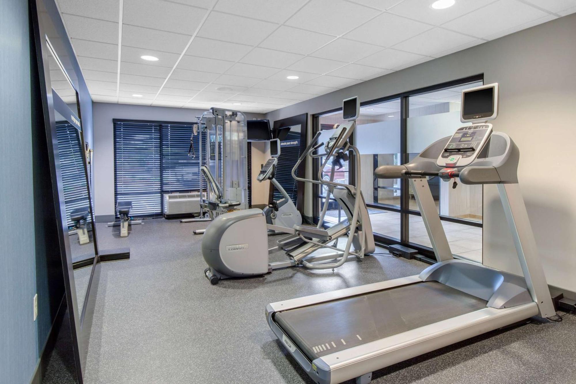 Hampton Inn Mebane Εξωτερικό φωτογραφία
